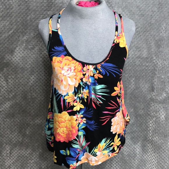 Candie's Tops - Candies floral tank back ruffle